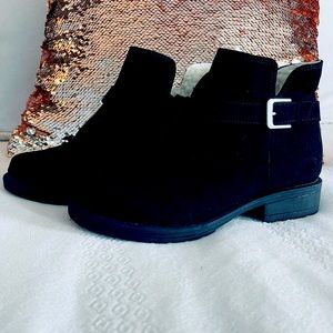 Justice Girl Boots 🥾 💖